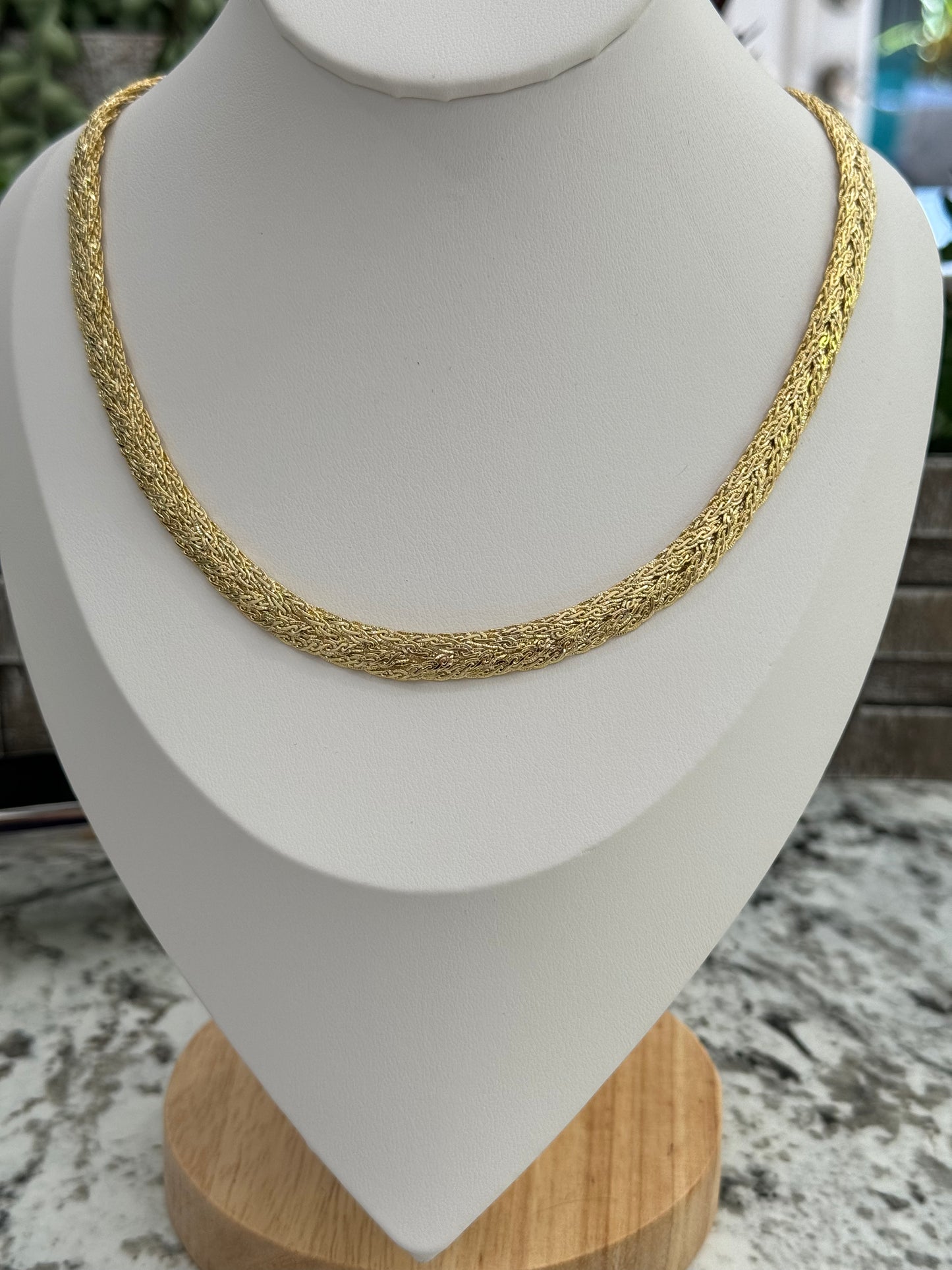 Elegant Choker 14K Gold Plated